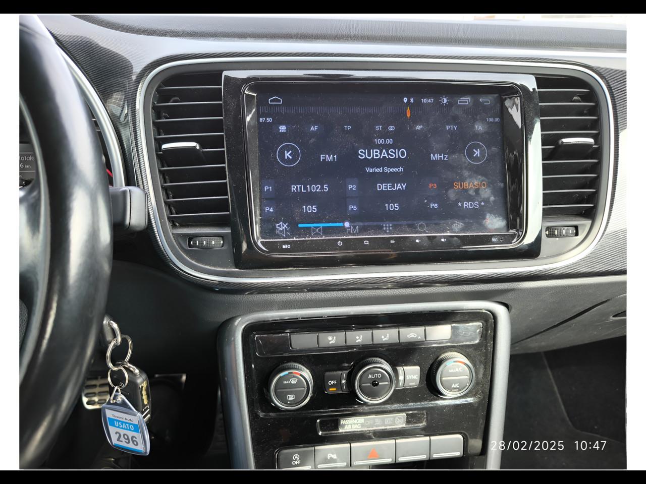 VOLKSWAGEN Maggiolino Cabrio 2.0 tdi Sport 150cv