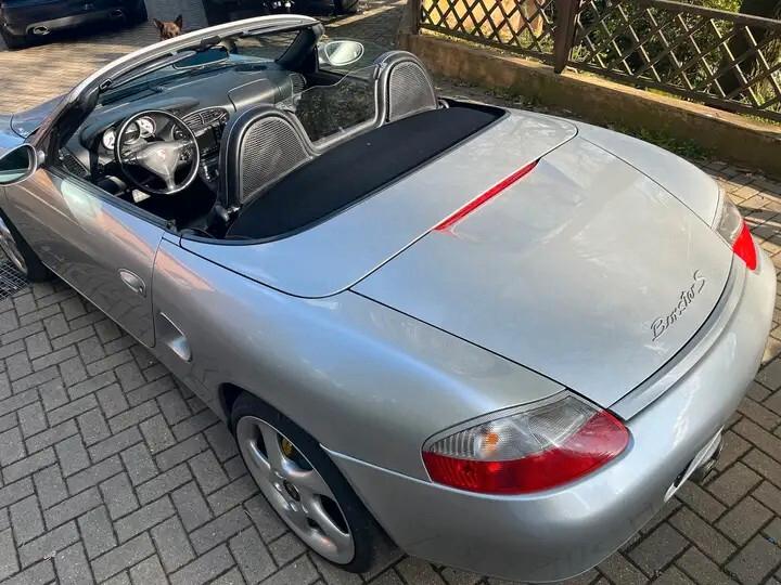 Porsche Boxster S unica per configurazione accessori ASI con CRS