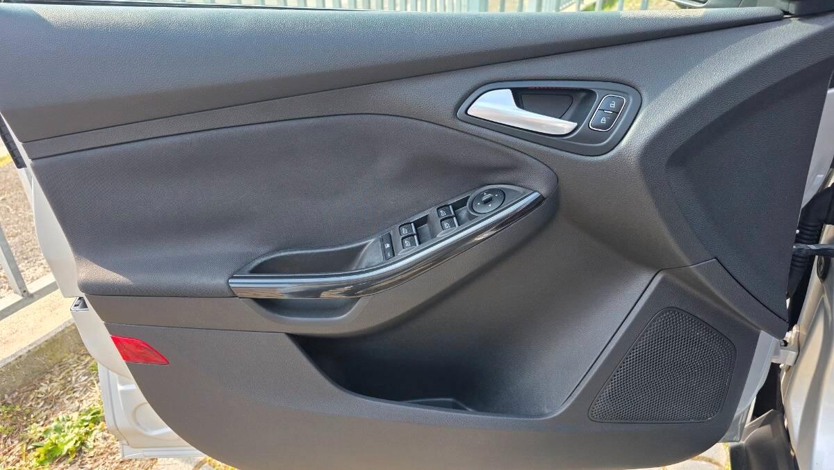 Ford Focus 1.5 tdci Titanium s&s 120cv