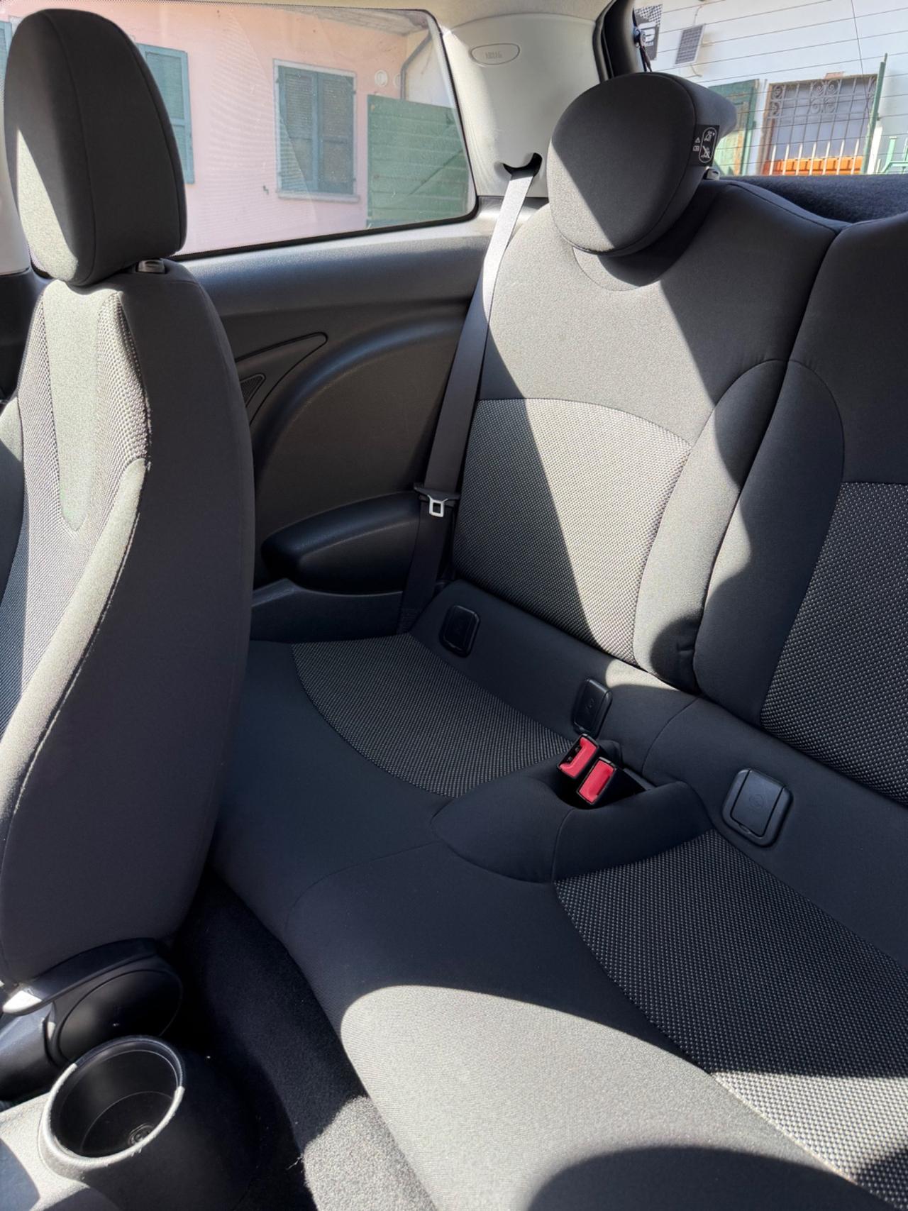 Mini ONE 1.6 NEOPAT KMCERT UNICOPR