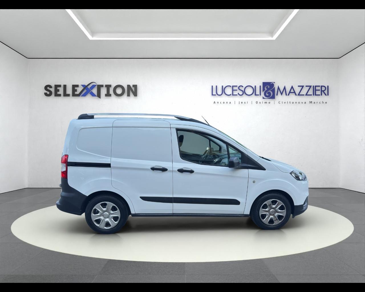 FORD Transit Courier 1ªs - Transit Courier 1.5 TDCi 100CV Van Tre