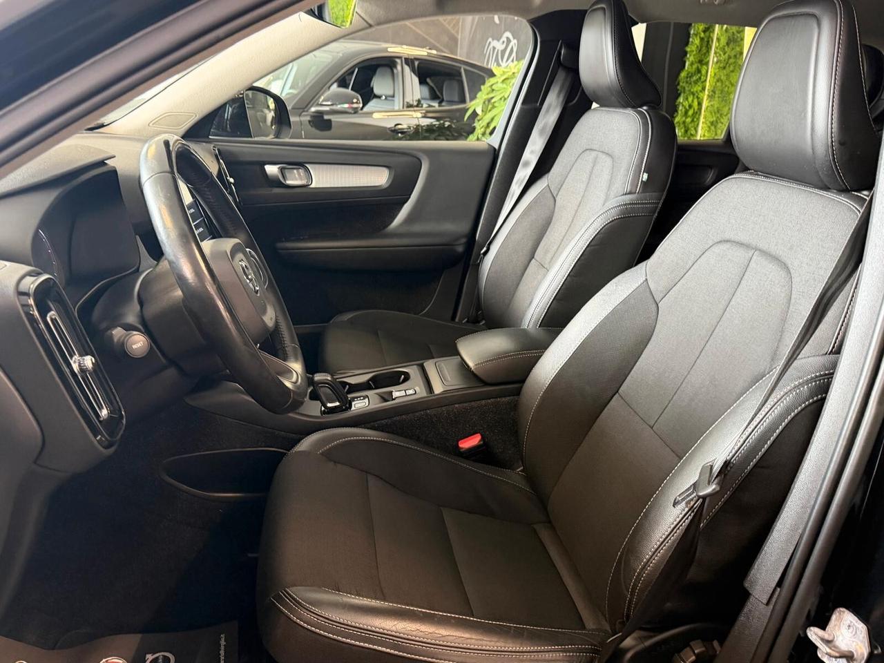 VOLVO XC40 GEARTRONIC AWD D3 2.0 150CV PELLE NAVI ANNO 2019