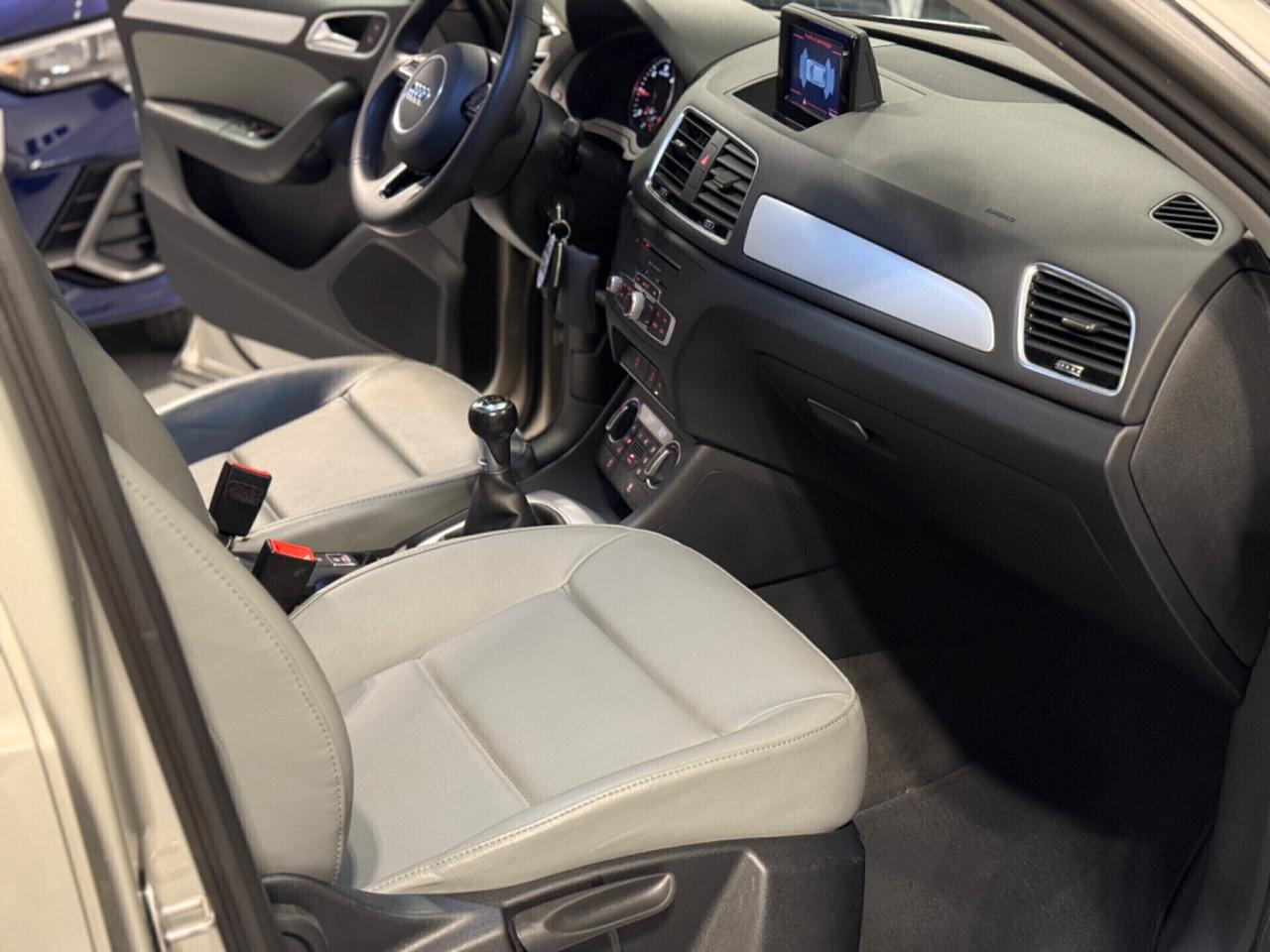 Audi Q3 2.0 tdi Sport PELLE! 90.000KM!