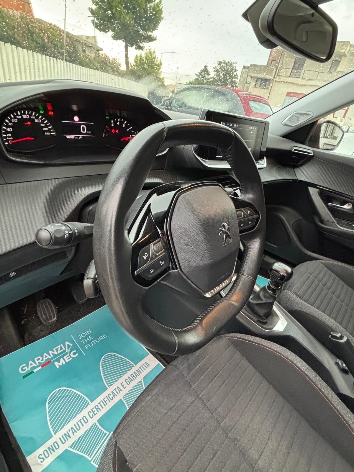 Peugeot 2008 BlueHDi 110 S&S Allure Pack