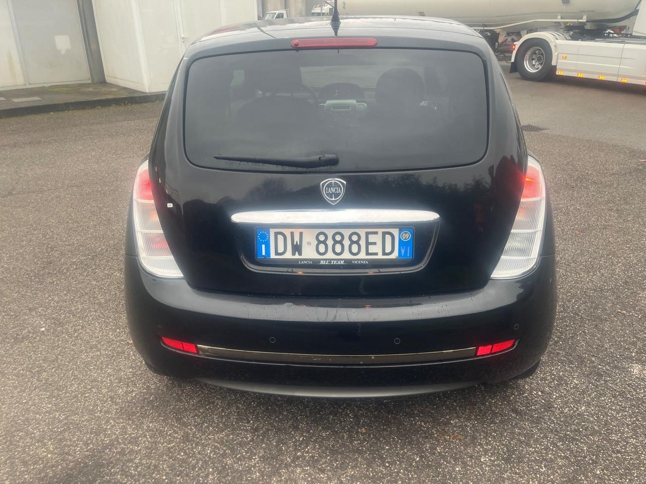 Lancia Ypsilon 1.3 Disel