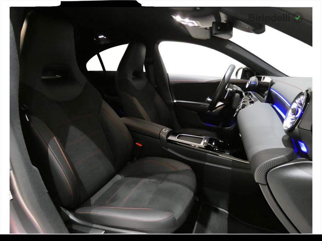 Mercedes-Benz CLA Coupé (C118) - CLA 200 d Automatic AMG Line Advanced Plus