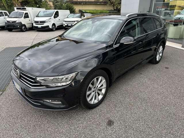 Volkswagen Passat Variant 2.0tdi Execut 150cv 6/M Navi '17 Camera Gancio Iva