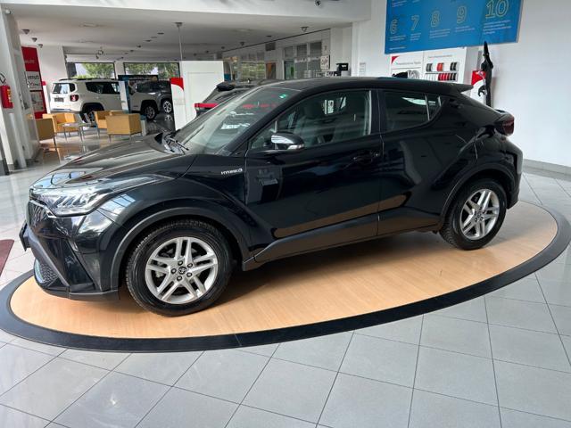 TOYOTA C-HR 1.8 Hybrid E-CVT Active