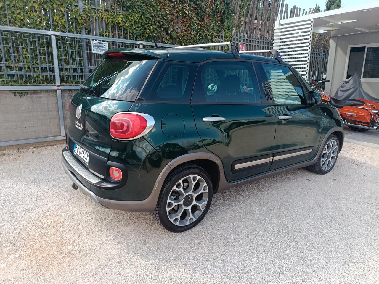 Fiat 500L 1.6 Multijet 120 CV Trekking GANCIO TRAINO garanzia 12 mesi a parte 900 euro