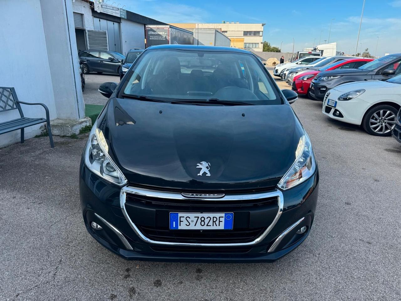 Peugeot 208 BlueHDi 100 S&S 5 porte Allure