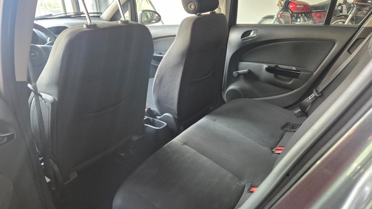 Opel Corsa 1.2 5 porte GUIDOSIMPLEX