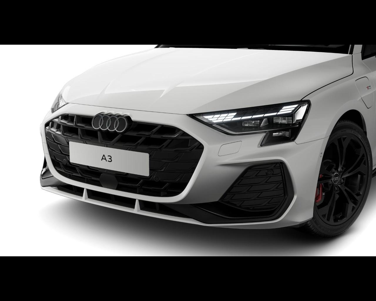 AUDI A3 SPORTBACK 45 TFSIe S-TRONIC S LINE EDITION