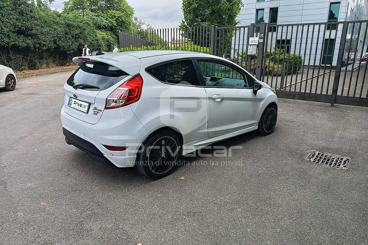 FORD Fiesta 1.5 TDCi 75CV 3 porte ST-Line