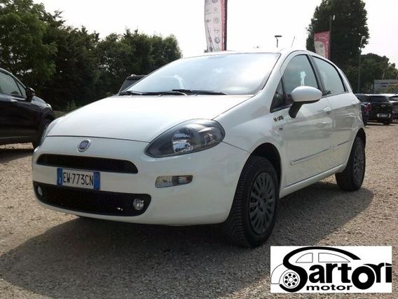 FIAT - Punto - 1.4 8V 5p. Natural Power Young