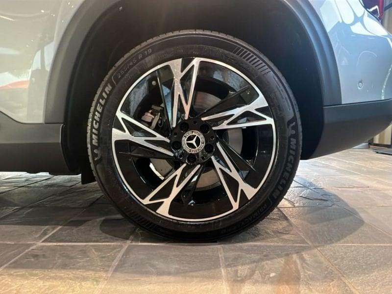 Mercedes-Benz GLB 250+ EQ Advanced Plus