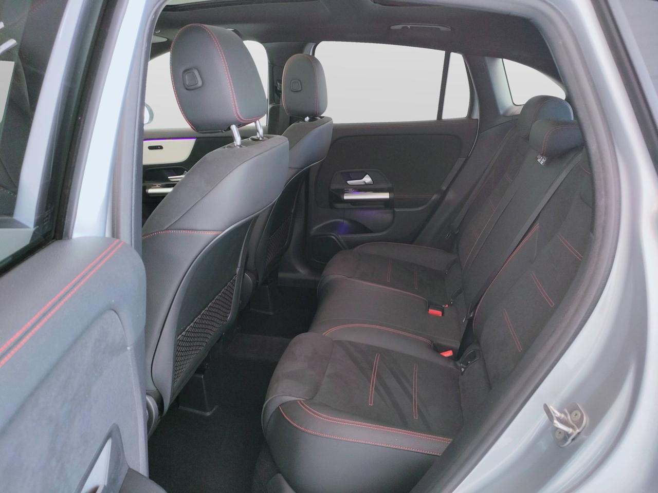Mercedes-Benz GLA-H247 2023 - GLA 200 d AMG Line Advanced Plus Tech Edition auto