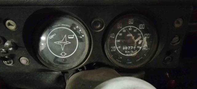 LAND ROVER Defender 109 DIESEL 6 POSTI