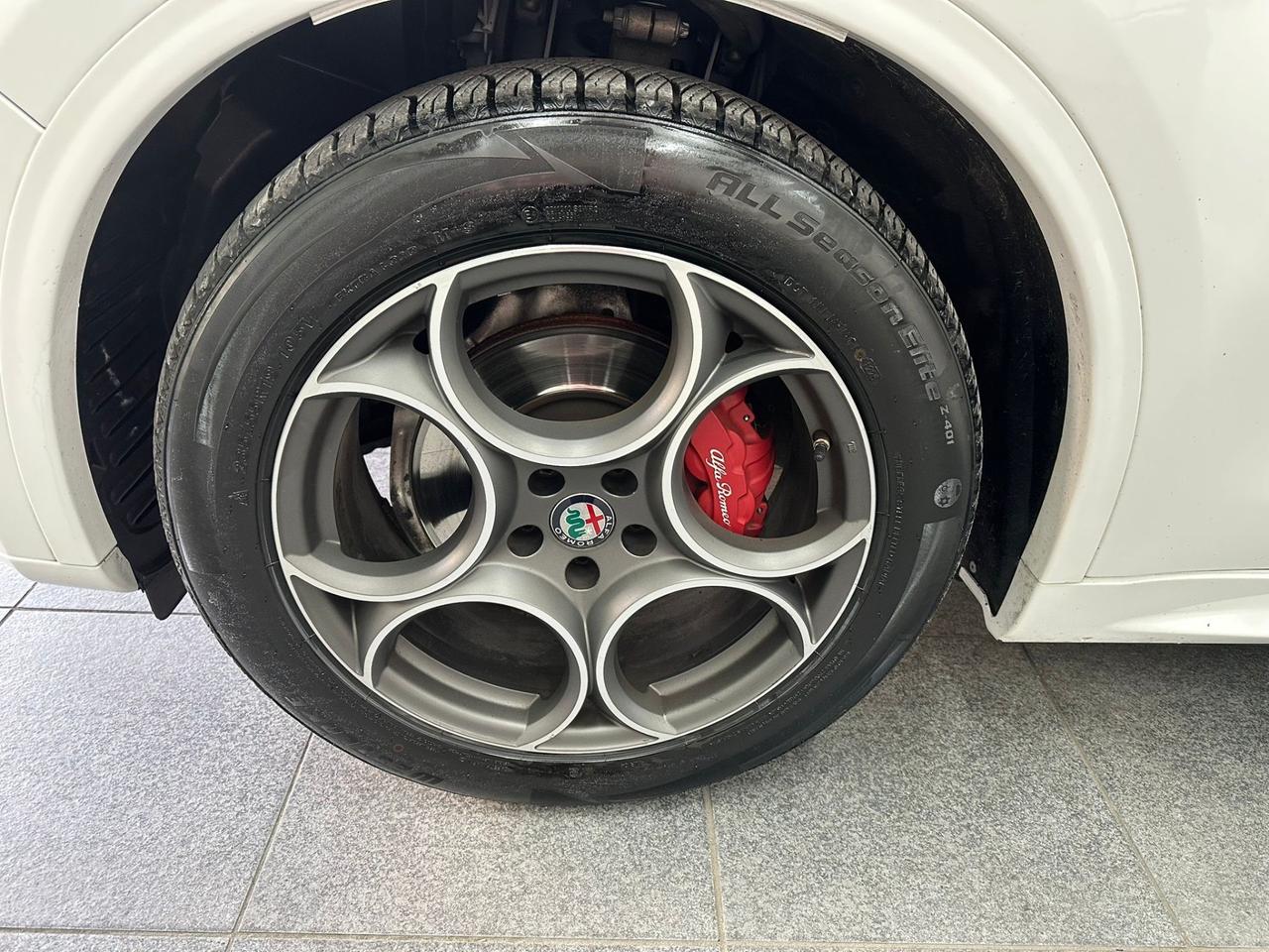 Alfa Romeo Stelvio 2.2 Turbodiesel 180 CV AT8 Q4 Executive