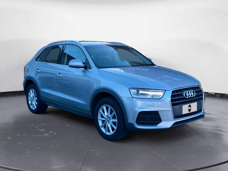 AUDI Q3 1.4 tfsi Business 125cv