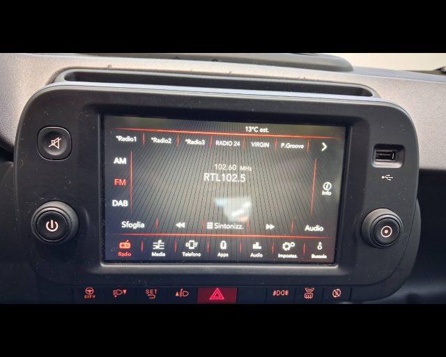 FIAT New Panda 1.0 firefly hybrid City Cross s&s 70cv