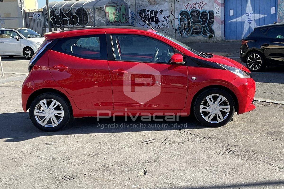 TOYOTA Aygo 1.0 VVT-i 69 CV 5 porte x-wave