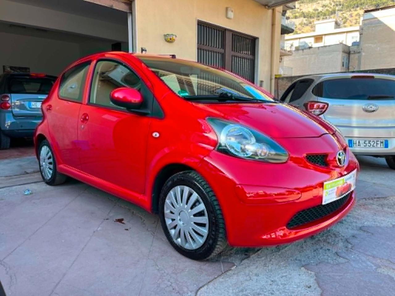 TOYOTA AYGO 1.0 68CV 2008 EURO 5 FULL BENZINA