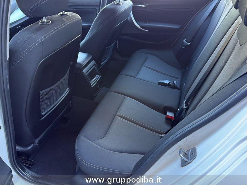 BMW Serie 1 F20-F21 2015 Diesel 118d Sport 5p