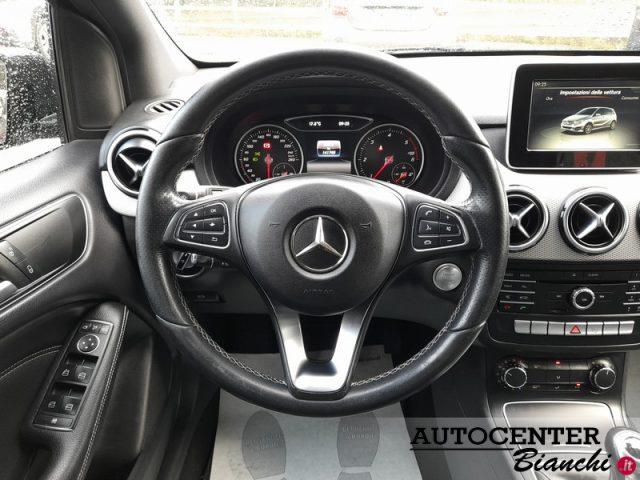 MERCEDES-BENZ B 180 d Sport