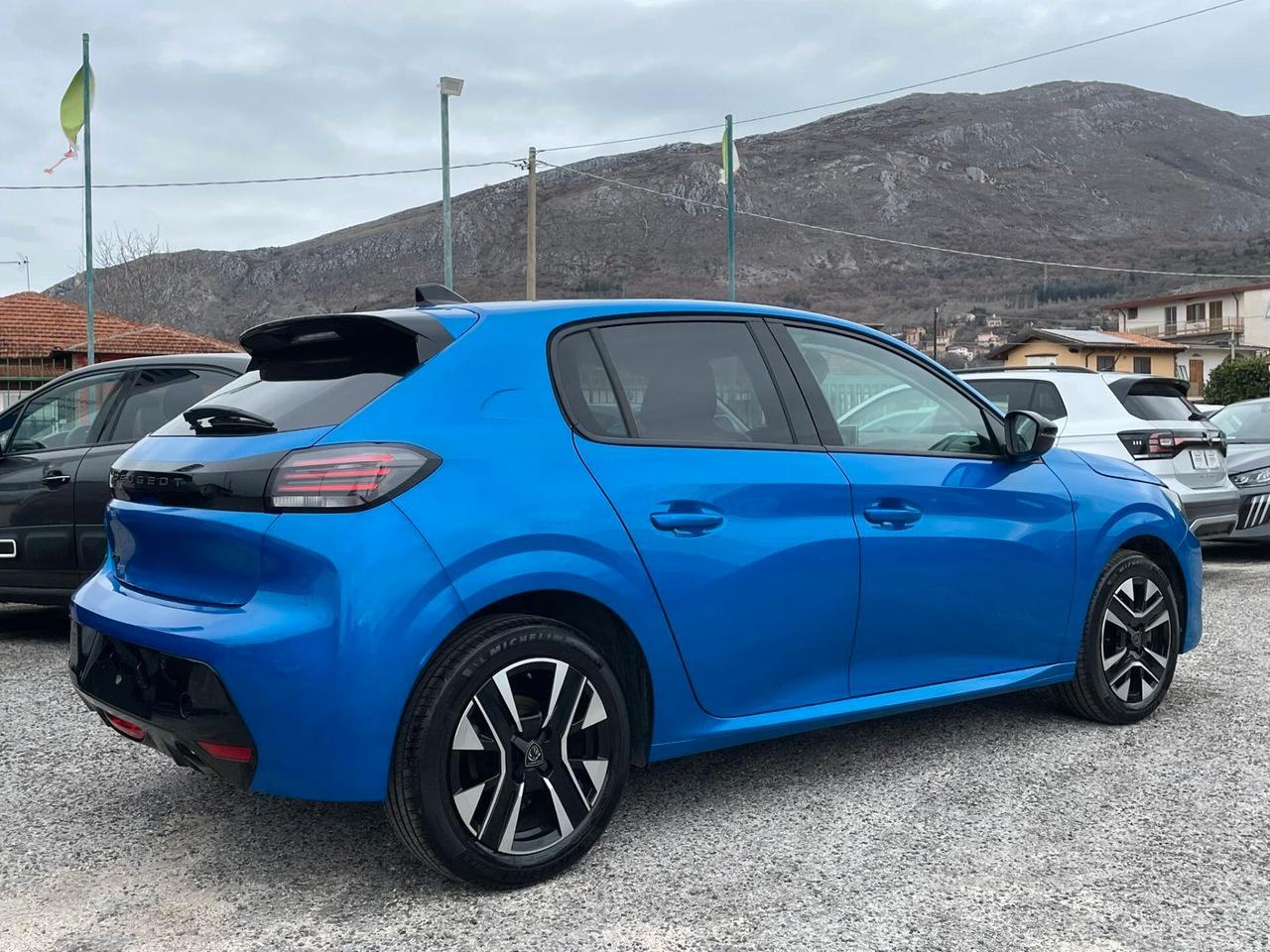 Peugeot 208 PureTech 100 Stop&Start 5 porte Allure