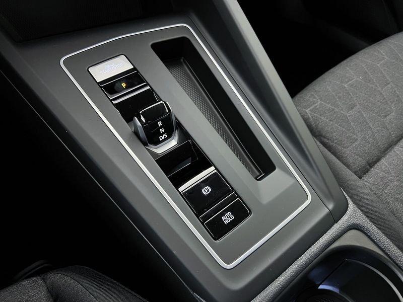 Volkswagen Golf 1.5 TSI eHybrid DSG Edition Plus