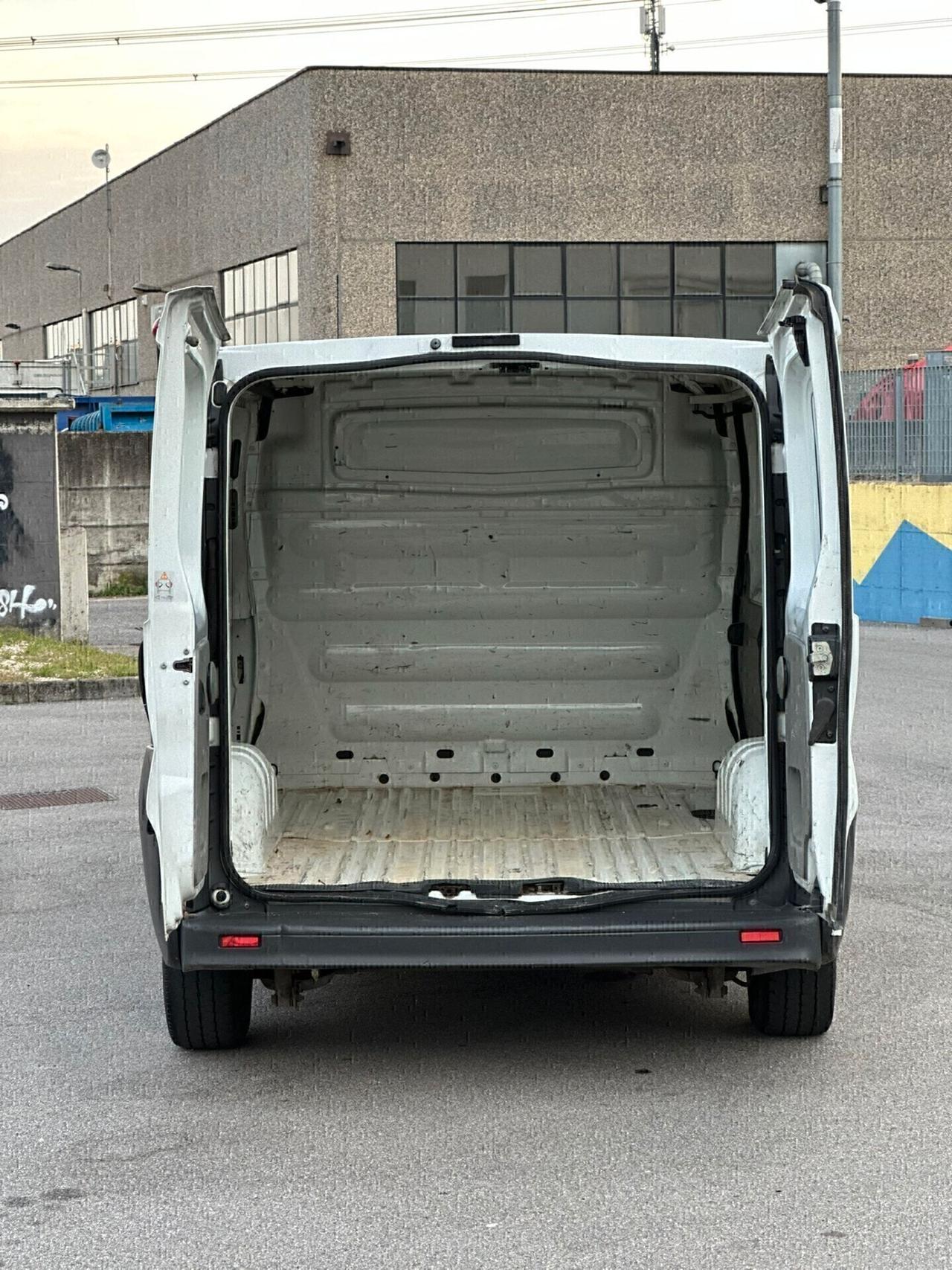 RENAULT TRAFIC ANNO 2012 EURO5B SUPER PREZZO!