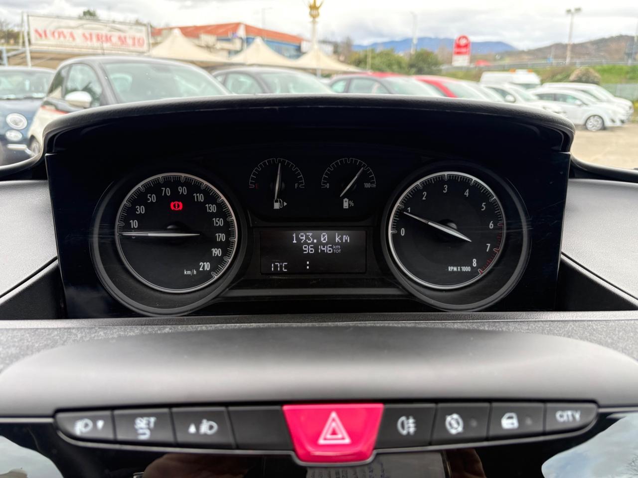 Lancia Ypsilon 1.0 70Cv FireFly 5 porte Hybrid Silver