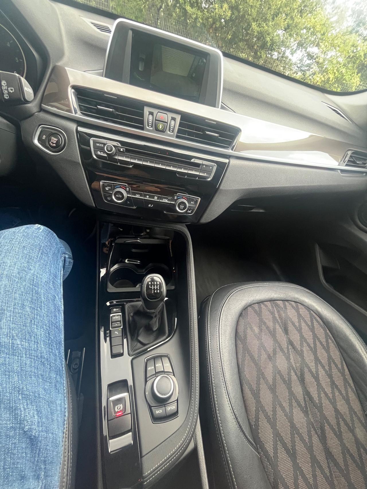 Bmw X1 sDrive18d xLine