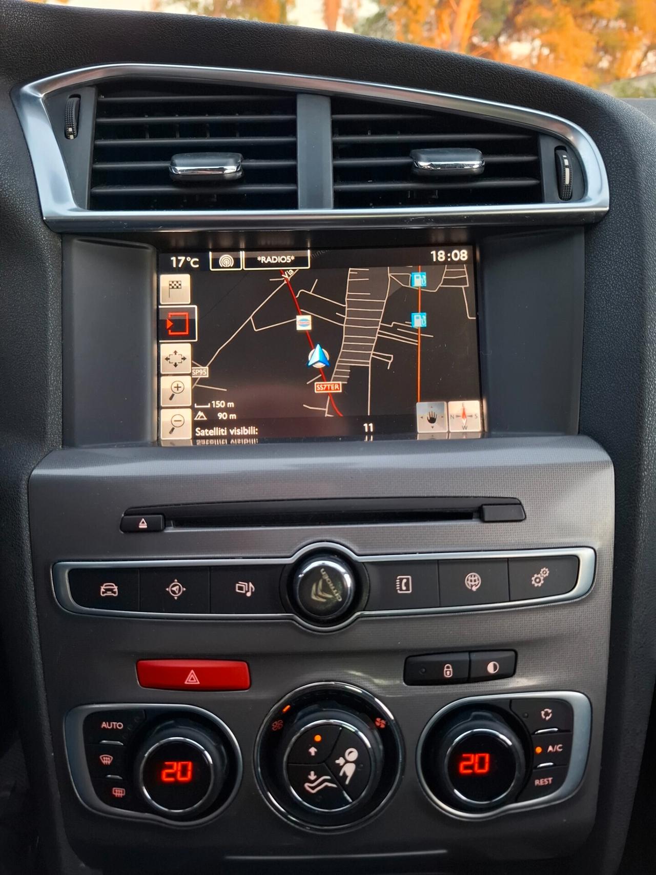 Citroen C4 1.6 HDi 90cv *NAVY-LED-PARK*