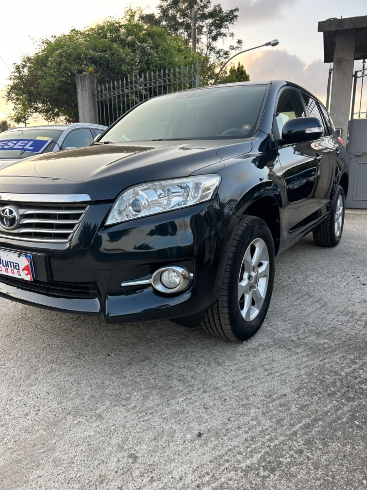 Toyota RAV 4 RAV4 Crossover 2.2 D-4D 150 CV DPF Exclusive