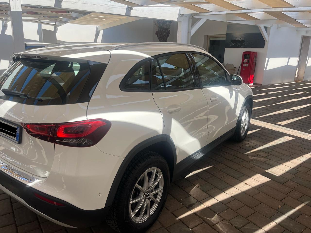 Mercedes-benz GLA 180 GLA 180 d Automatic Business Extra