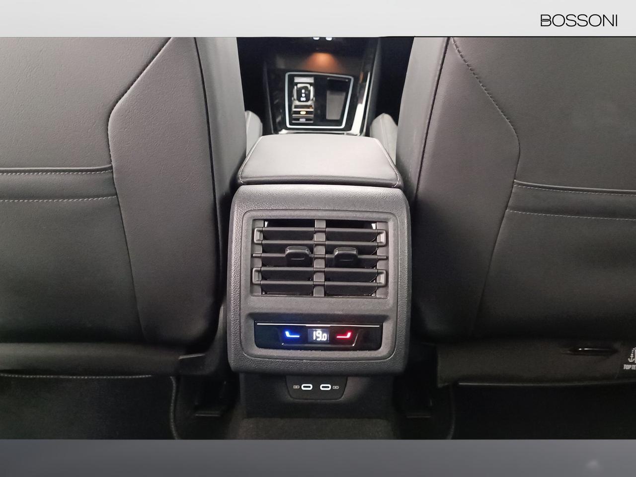 Volkswagen Golf 2.0 tdi scr 150cv style dsg