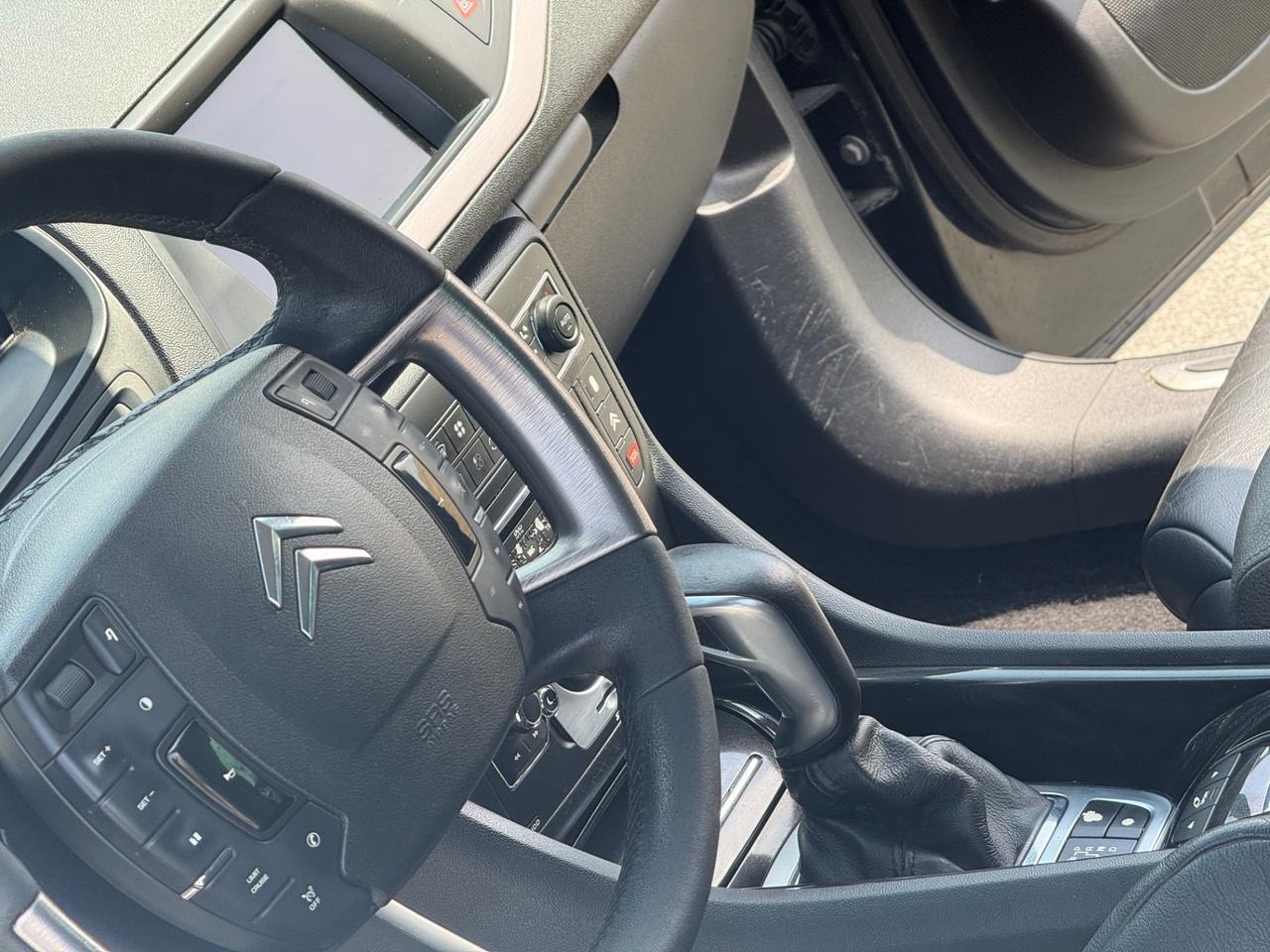 Citroen C5 3.0 V6 HDi 240 aut. Executive Tourer-FULL