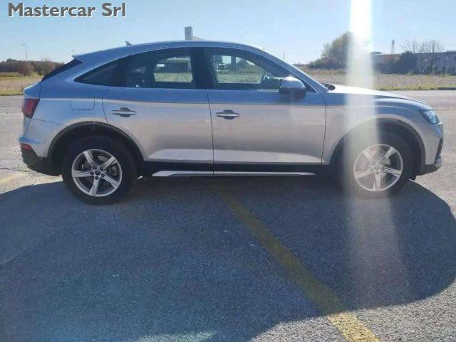 AUDI Q5 Sportback 40 2.0 tdi Advanced 4x4 s-tronic GN353FN