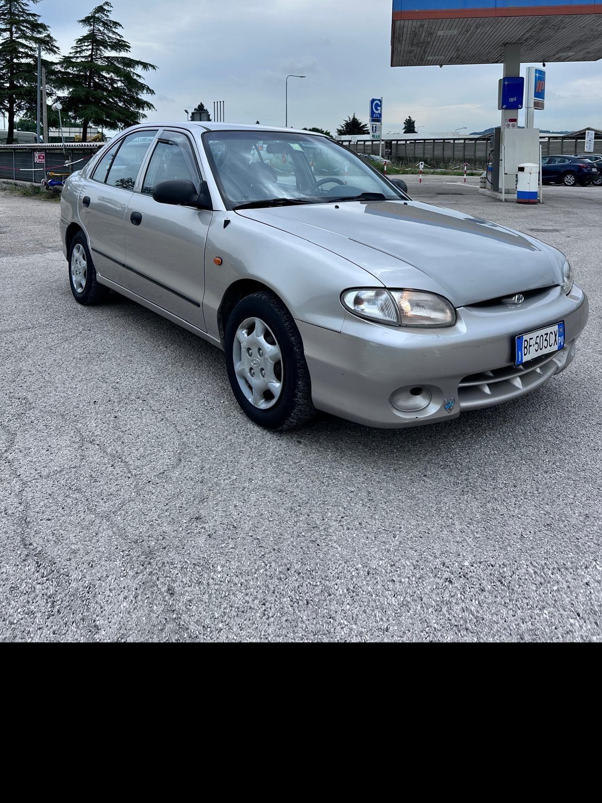 Hyundai Accent 1.3i 12V cat 5 porte LS