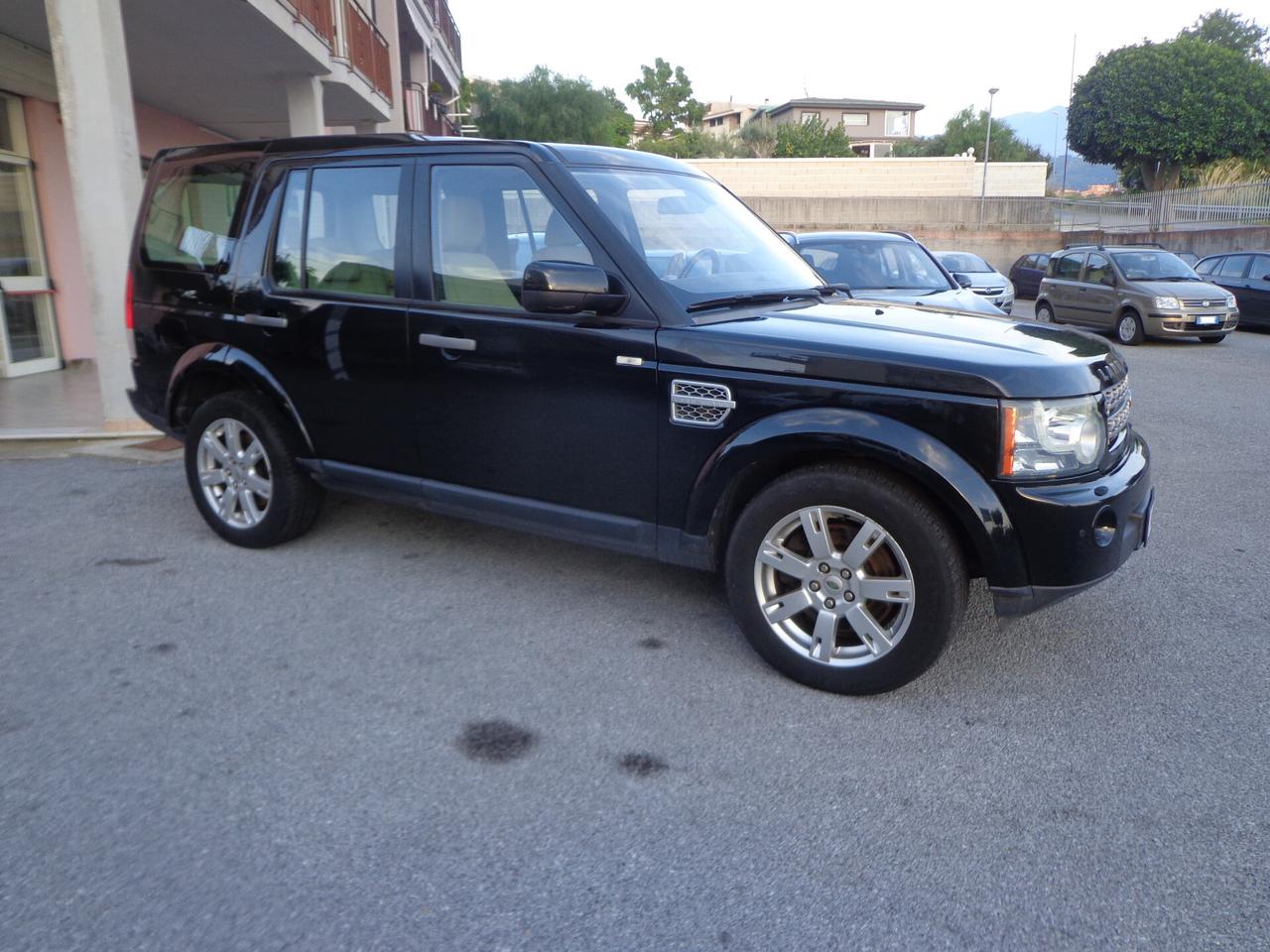 Land Rover Discovery 4 3.0 TDV6 SE