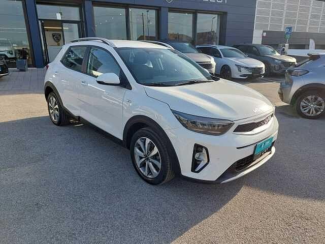 Kia Stonic 1.2 DPI Urban TT