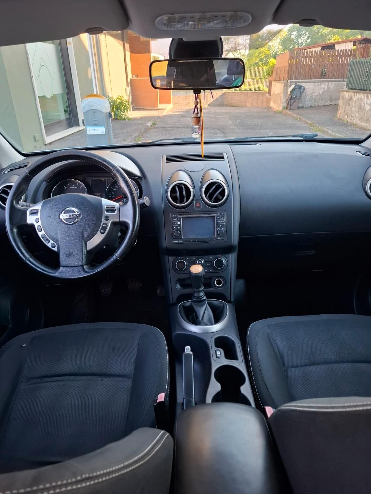 Nissan Qashqai 1.5 dCi DPF Tekna