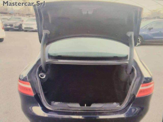 JAGUAR XE XE 2.0d Pure Business edition 180cv tg: FG873SR