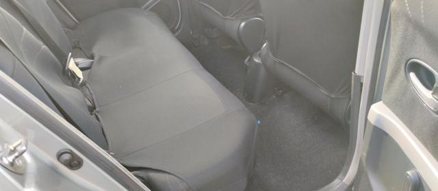 TOYOTA Yaris 1.3 5 porte Sol cambio automatico