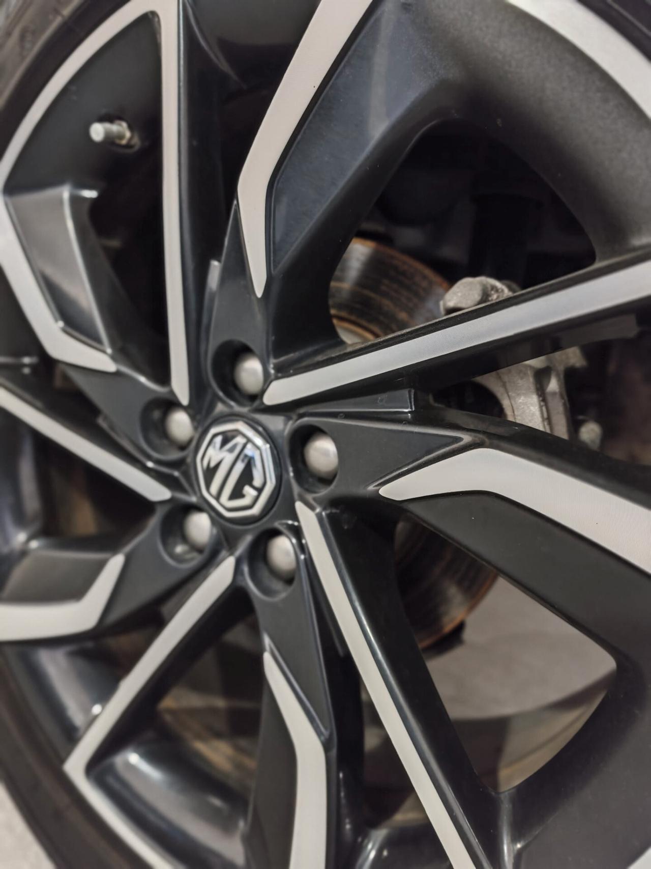 Mg ZS 1.5 VTi-tech Luxury - IVA DEDUCIBILE