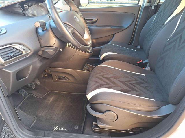 LANCIA Ypsilon 1.2 69 CV 5 porte GPL Ecochic Gold