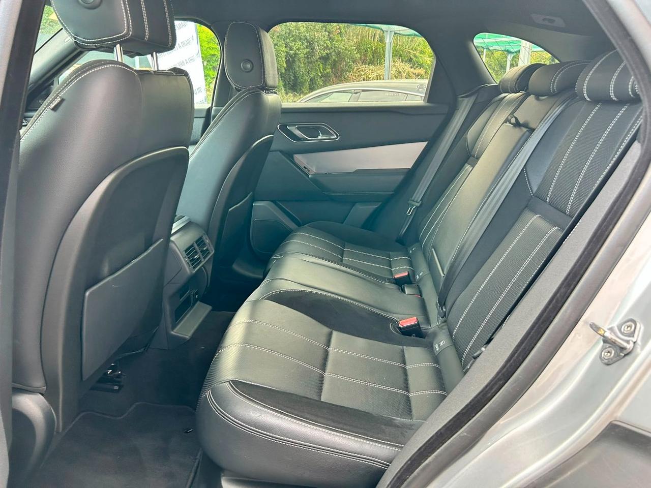 LAND ROVER Range Rover Velar 2.0D I4 240 CV R-Dynamic SE