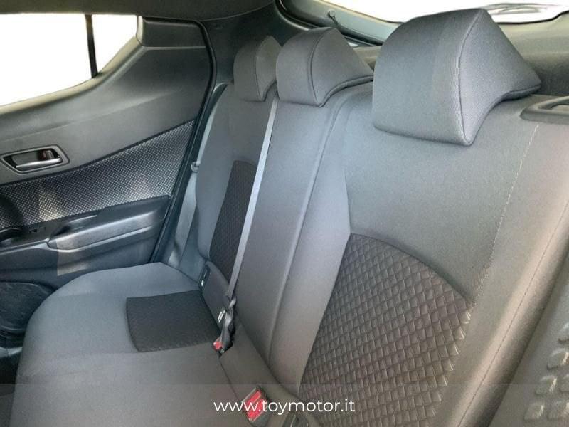 Toyota C-HR (2016-2023) 1.8 Hybrid E-CVT Active