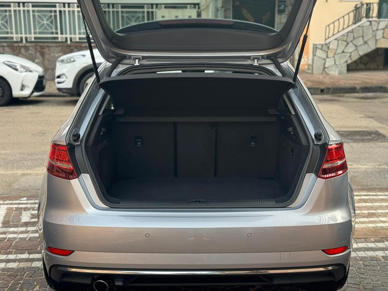 Audi A3 SPB 30 TFSI Business Advanced